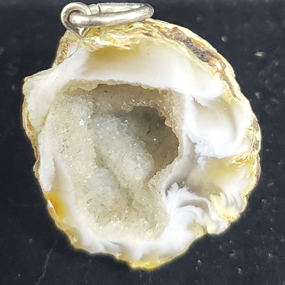 Jewelry - Geode Stone Pendant